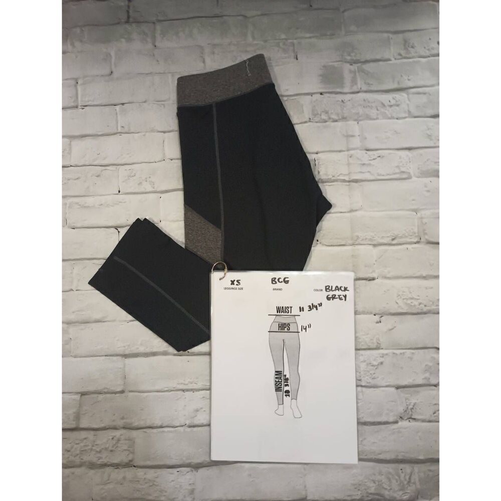 Black capri 